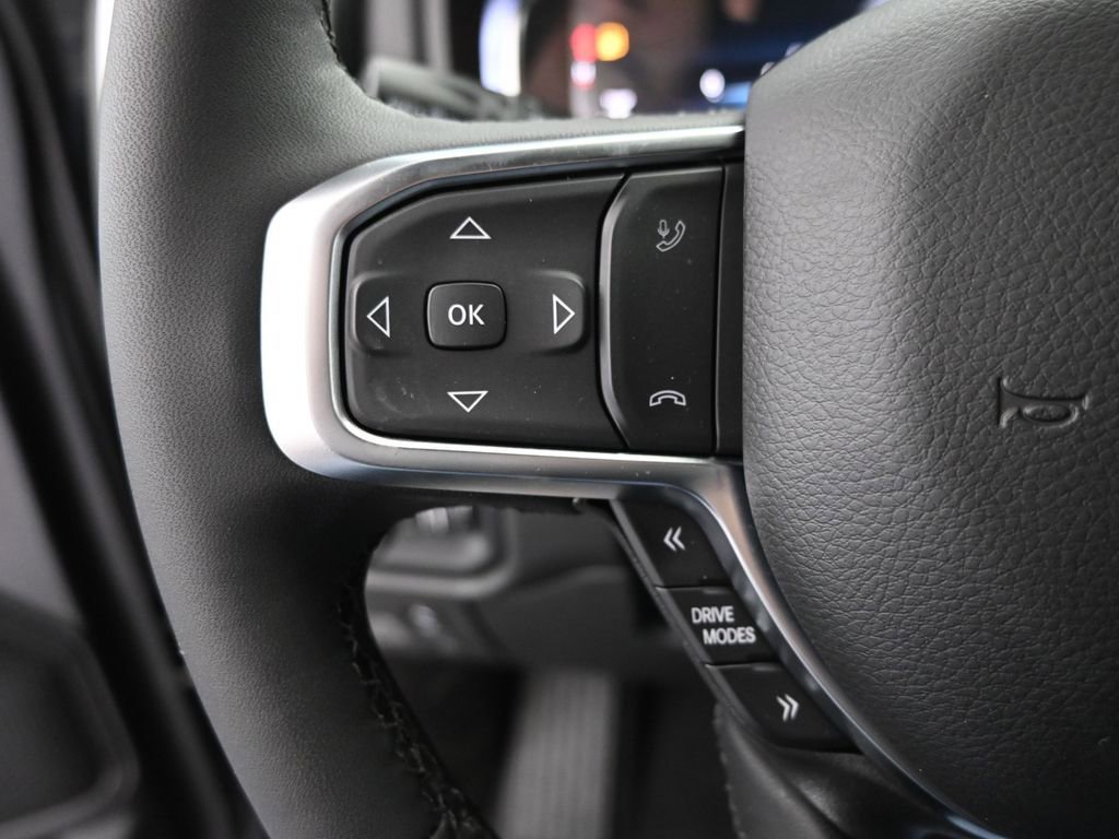 Used 2025 RAM 1500 Big Horn image 33