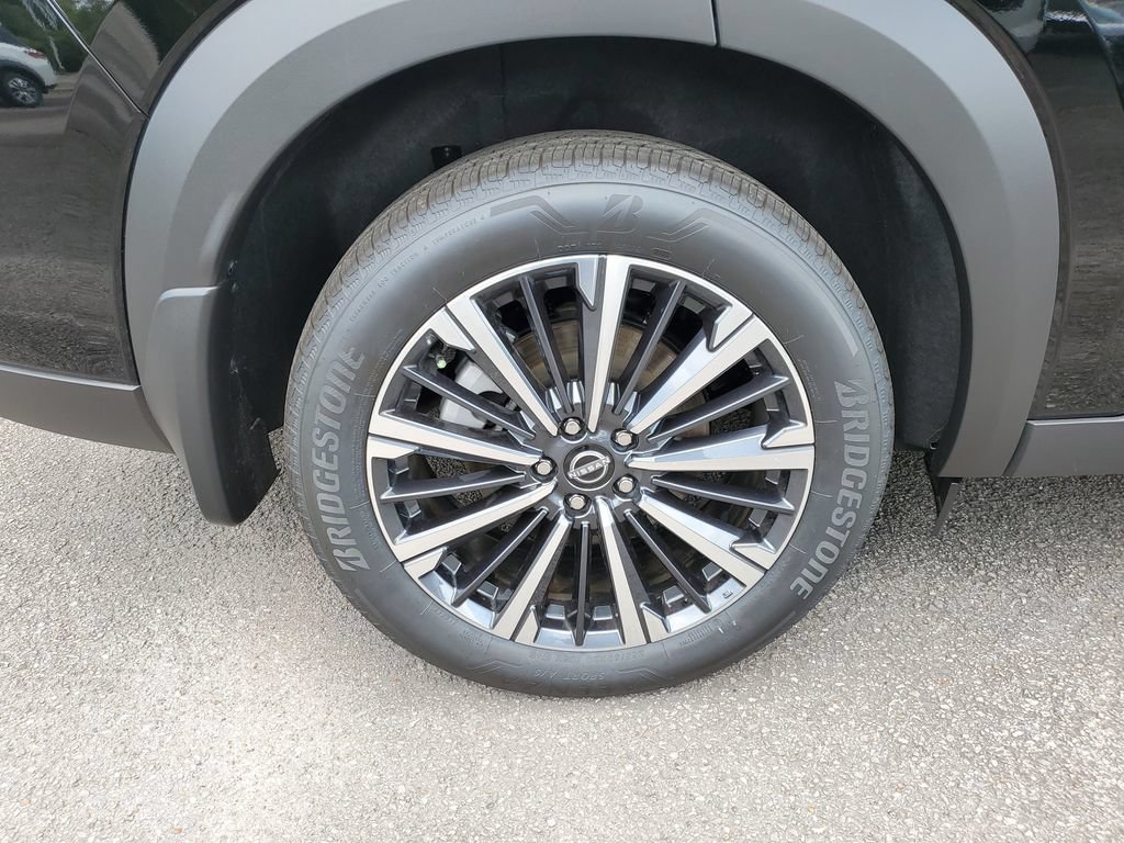 New 2026 Nissan Pathfinder Platinum w/ Lighting Package AWD/4WD image 5