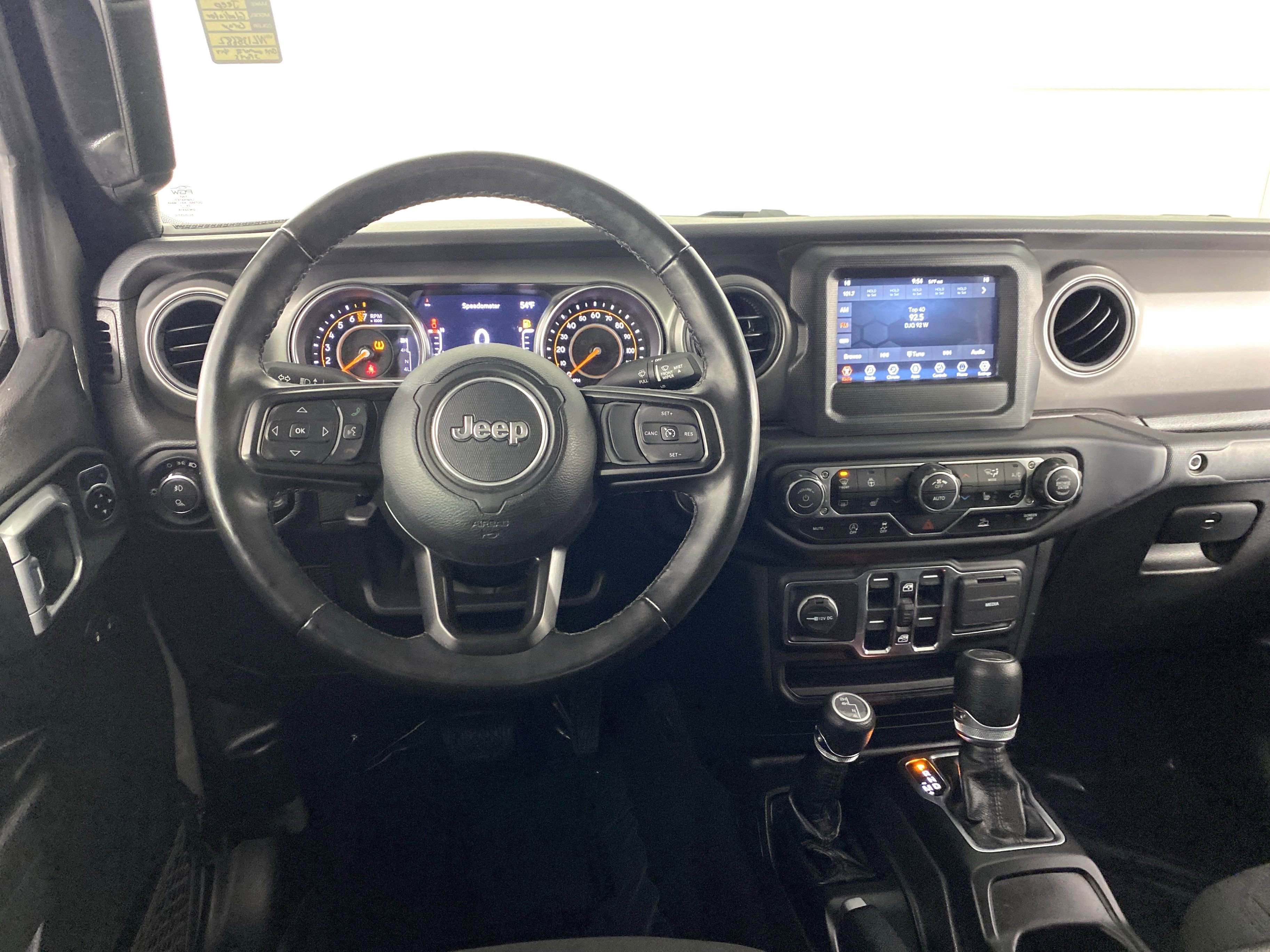 Used 2022 Jeep Gladiator Sport AWD/4WD image 19