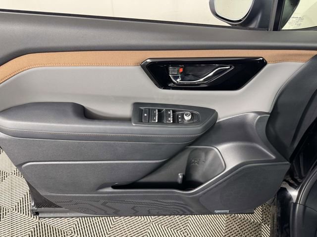 Used 2025 Subaru Forester Sport image 17