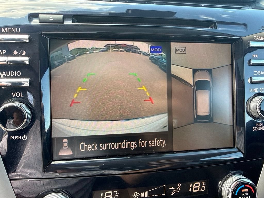 Used 2022 Nissan Murano Platinum AWD/4WD image 16