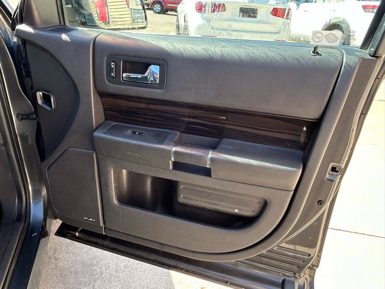 Used 2016 Ford Flex SEL w/ Equipment Group 201A FWD image 17