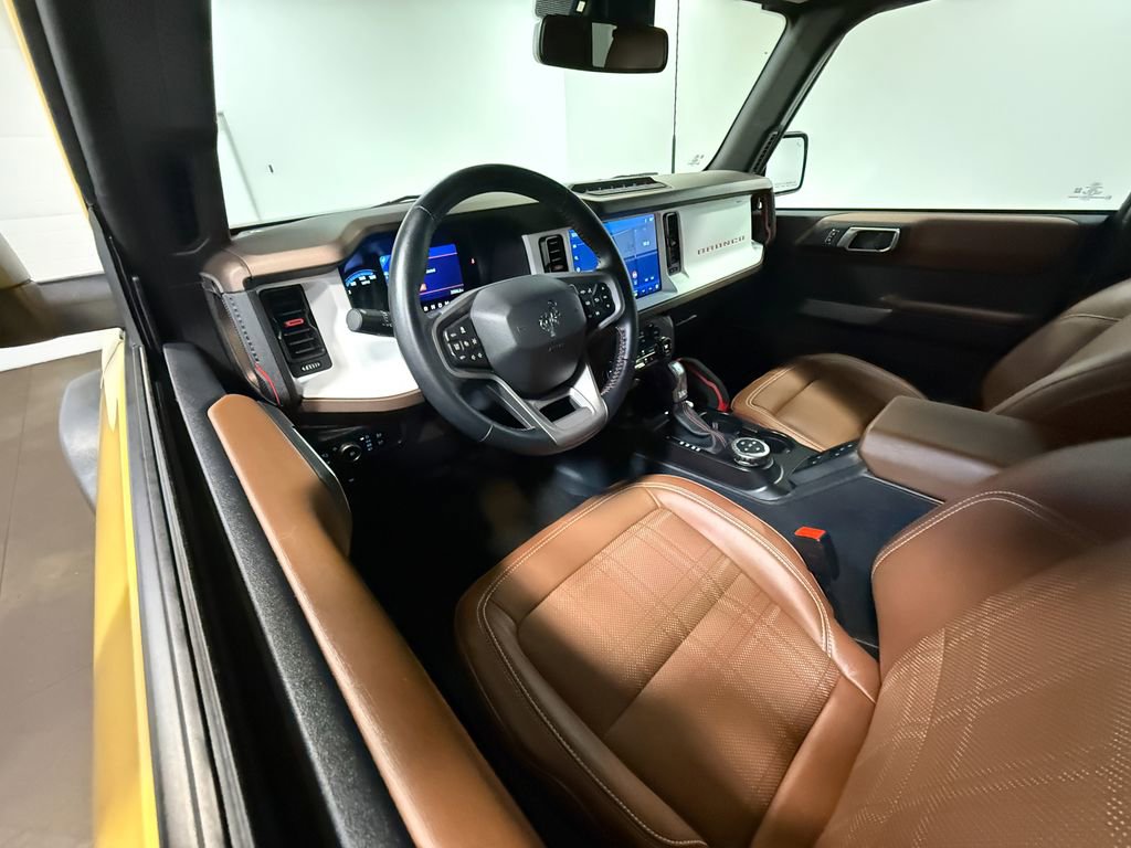 Used 2023 Ford Bronco Heritage Edition video 2