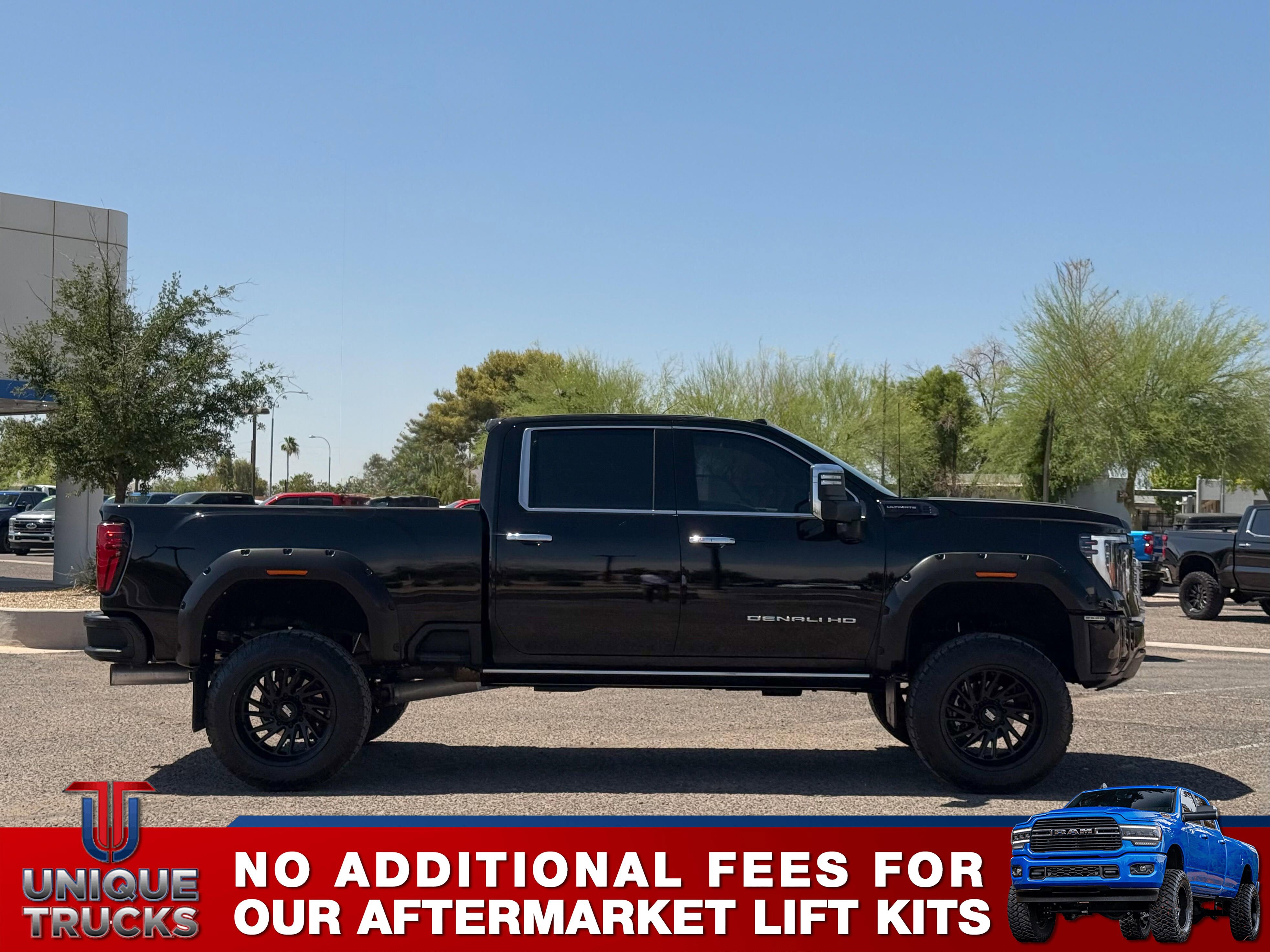 Used 2024 GMC Sierra 2500 Denali Ultimate w/ Max Trailering Package AWD/4WD image 4