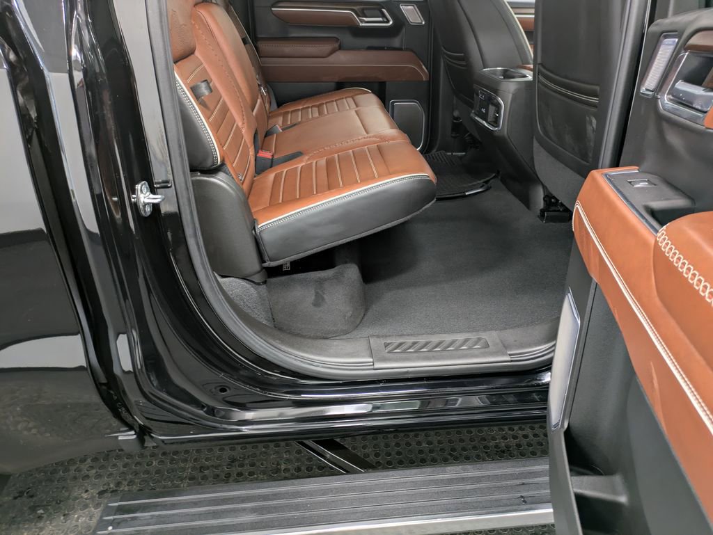 Used 2025 GMC Sierra 1500 Denali Ultimate image 26