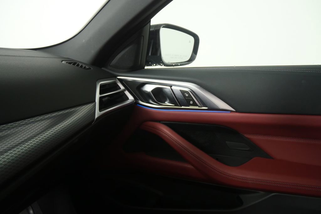 Certified 2025 BMW 430i xDrive Convertible w/ M Sport Package image 25