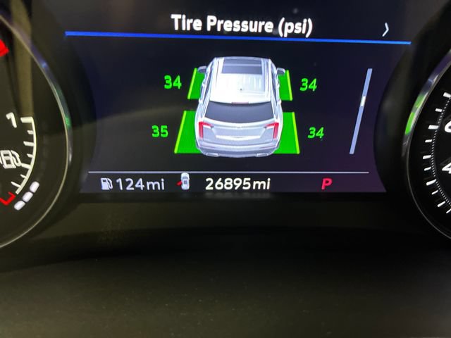 Certified 2023 Cadillac XT6 Premium Luxury w/ Technology Package FWD image 17