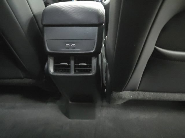 Used 2026 Chevrolet Equinox RS w/ LPO, Floor Liner Package FWD image 8
