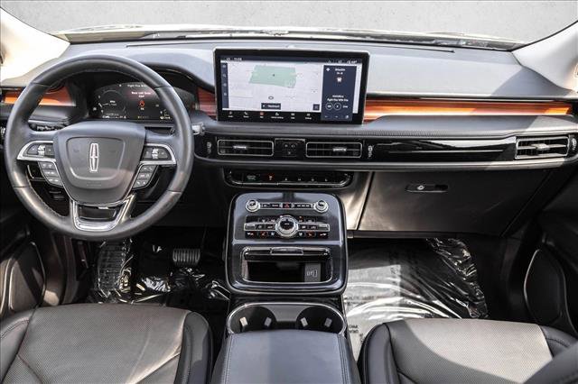 Used 2022 Lincoln Nautilus Reserve w/ Luxury Package AWD/4WD image 23