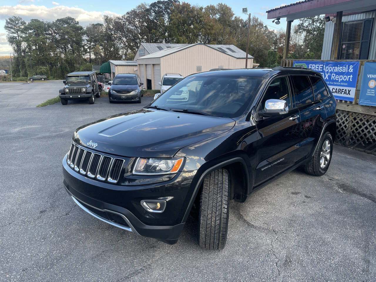 Used 2014 Jeep Grand Cherokee Limited image 3