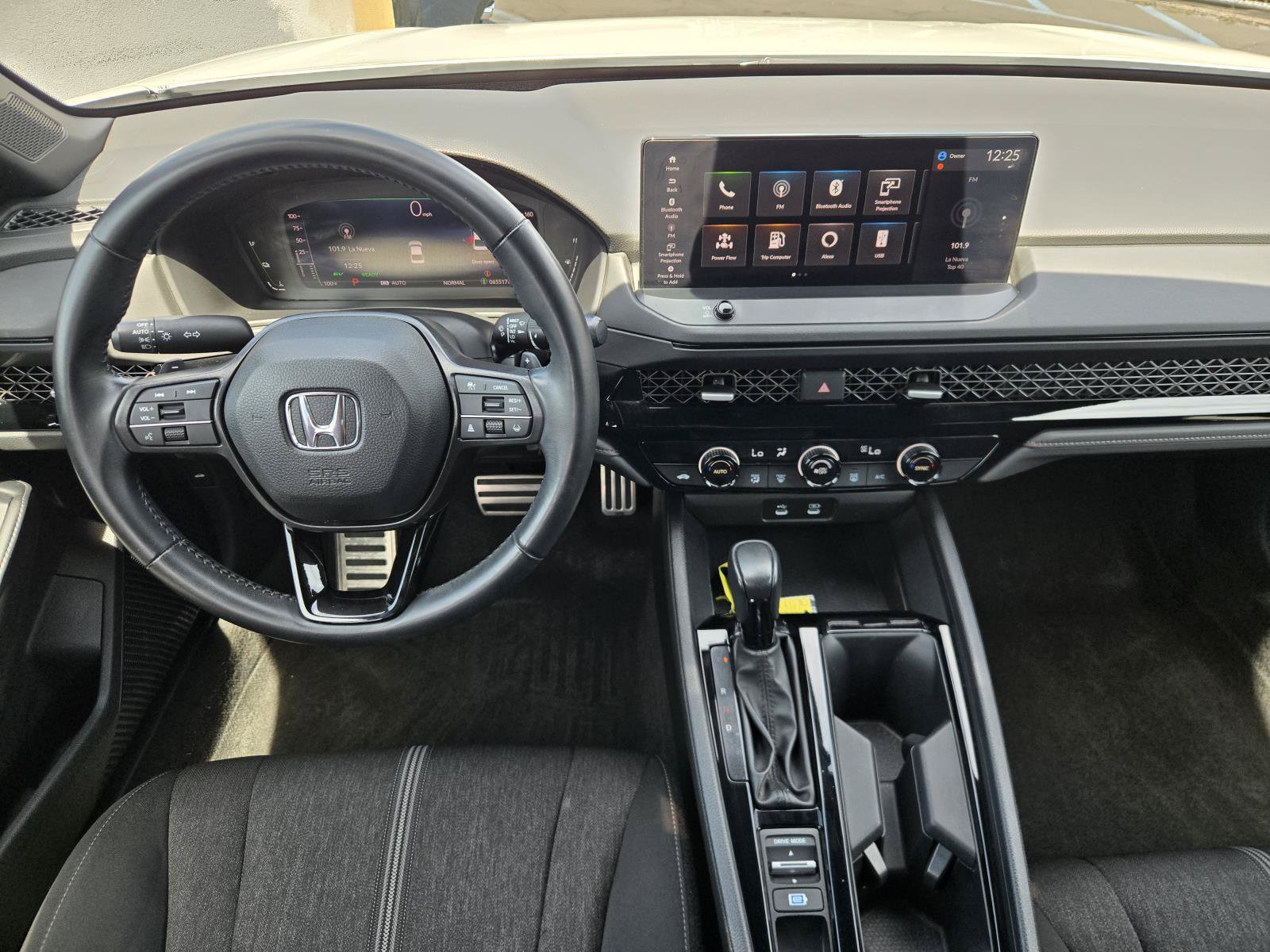 Used 2024 Honda Accord Sport image 6