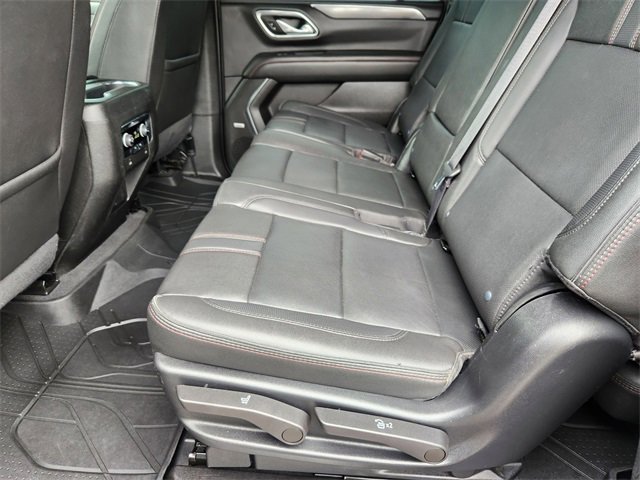 Used 2023 Chevrolet Suburban RST image 10