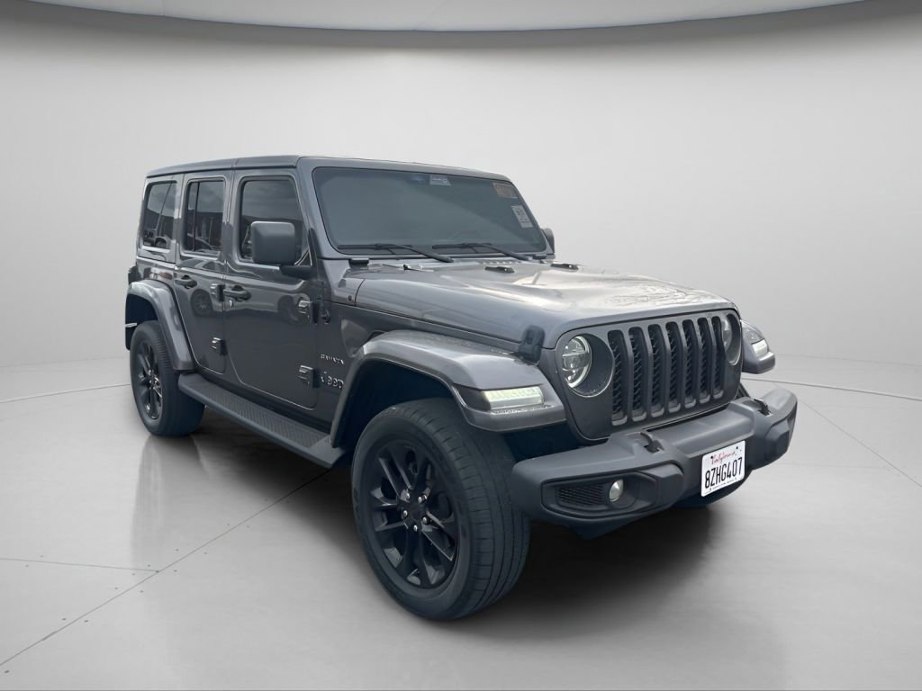 Used 2021 Jeep Wrangler Unlimited Sahara image 2