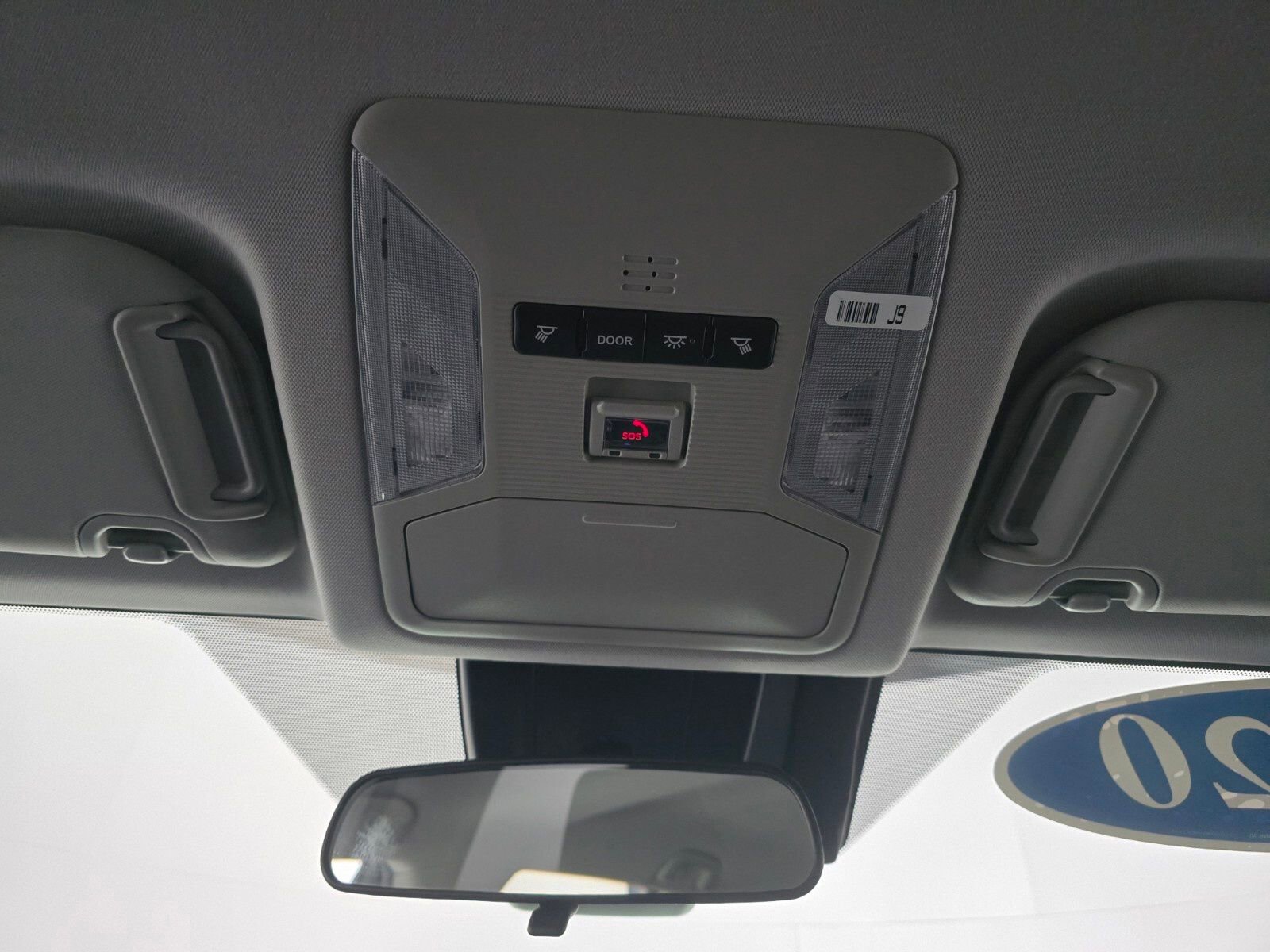 Used 2020 Toyota RAV4 XLE w/ Carpet Mat Package image 29