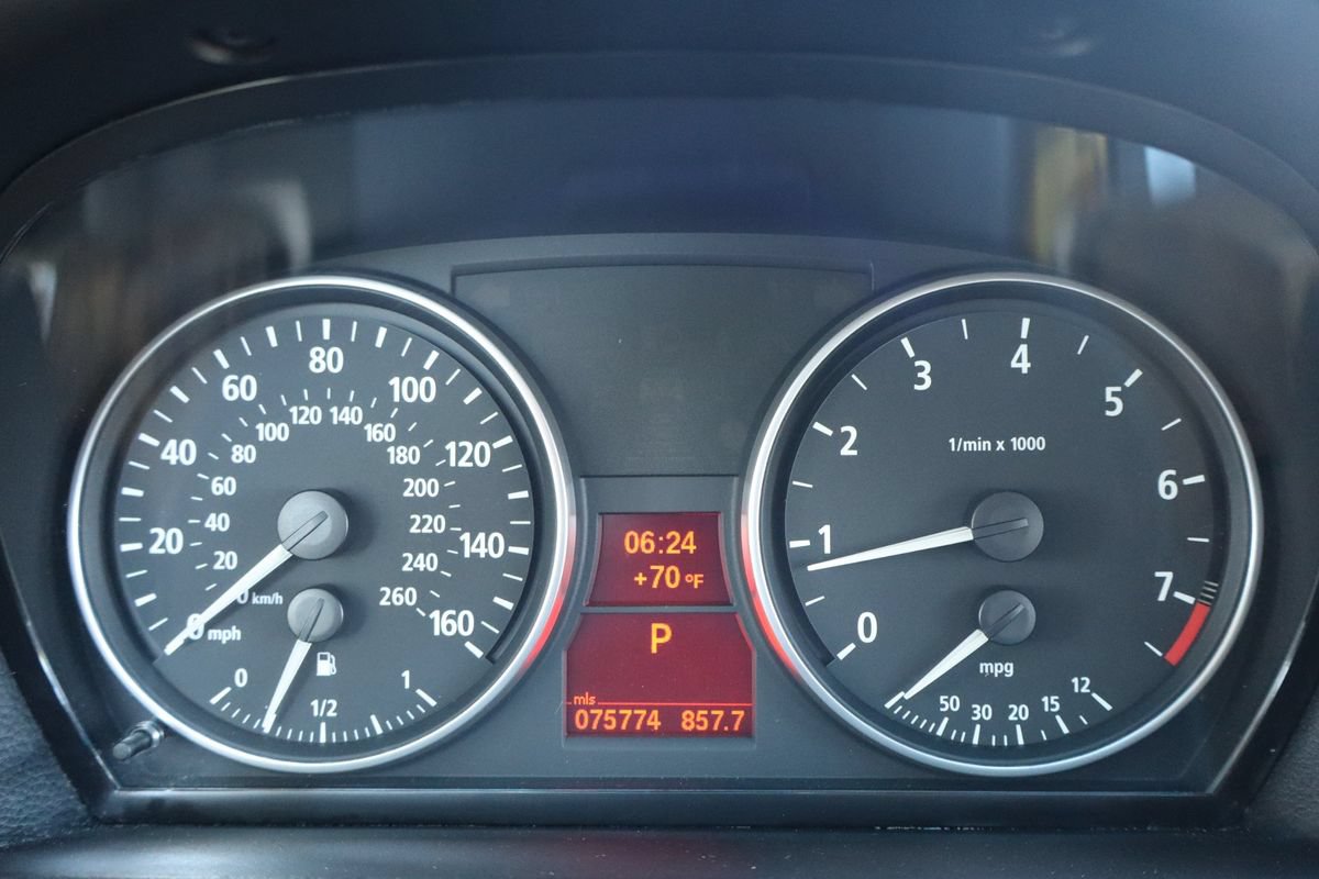Used 2006 BMW 325xi Sedan AWD/4WD image 32