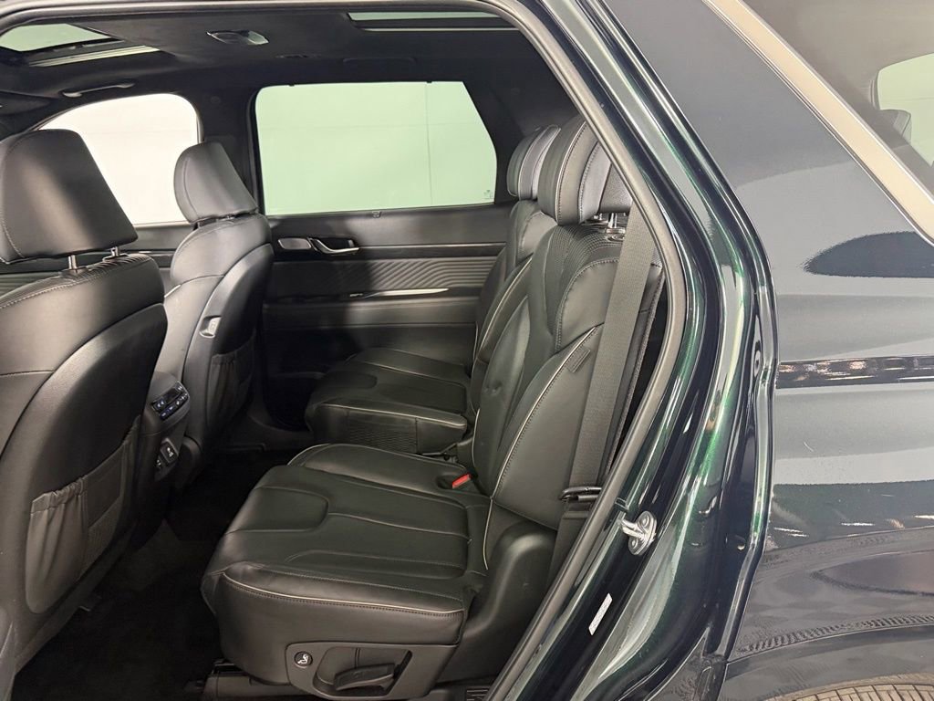 Used 2024 Hyundai Palisade Calligraphy image 25