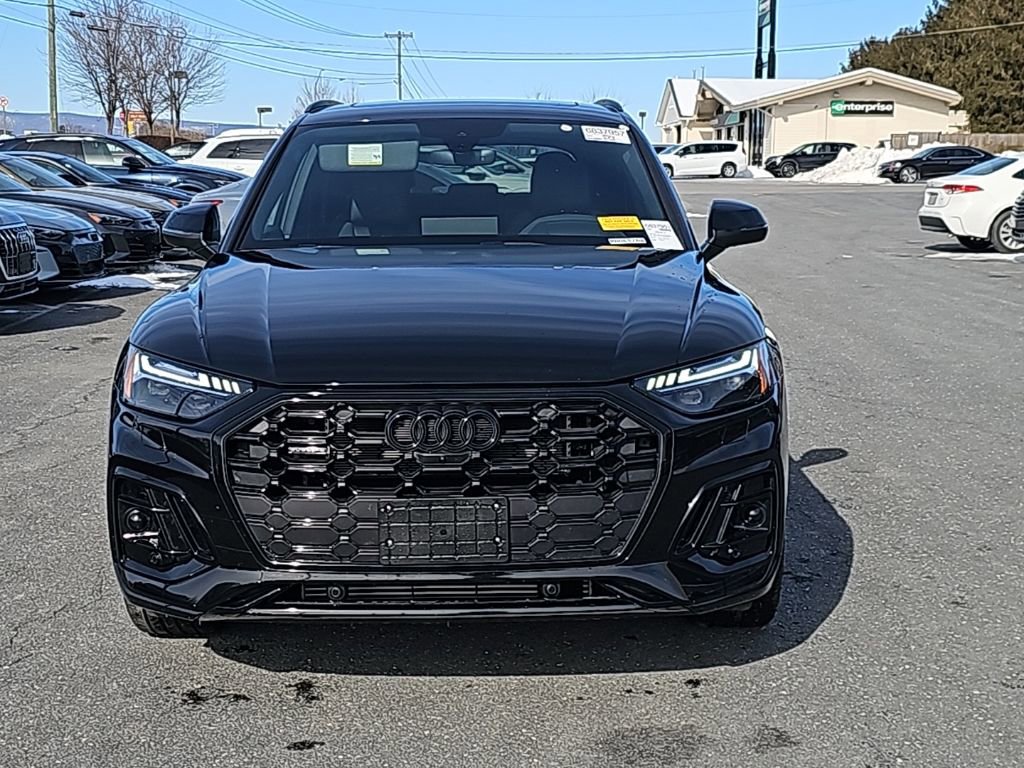 Used 2024 Audi Q5 e Prestige w/ Prestige Package image 16