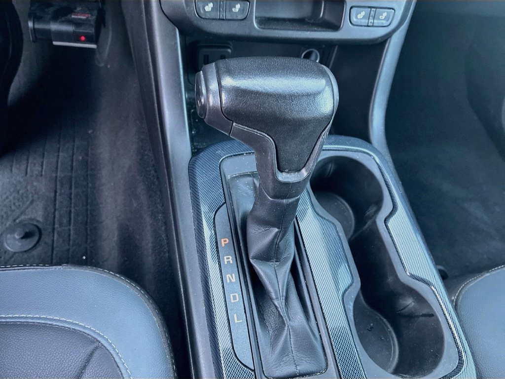 Used 2021 Chevrolet Colorado Z71 AWD/4WD image 16