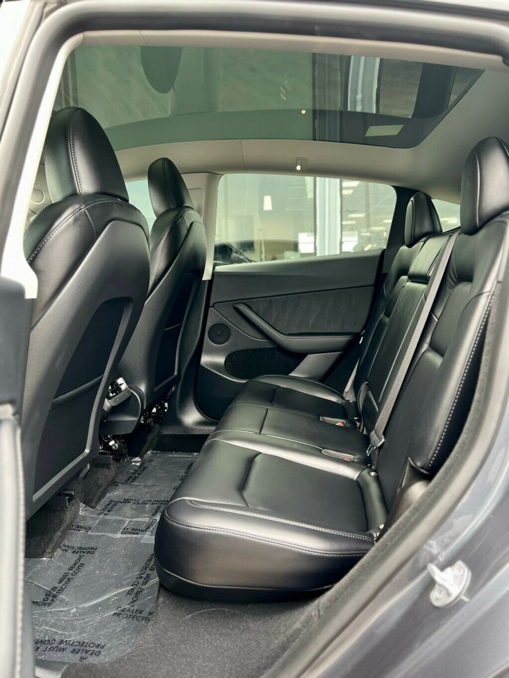 Used 2023 Tesla Model Y Performance image 15