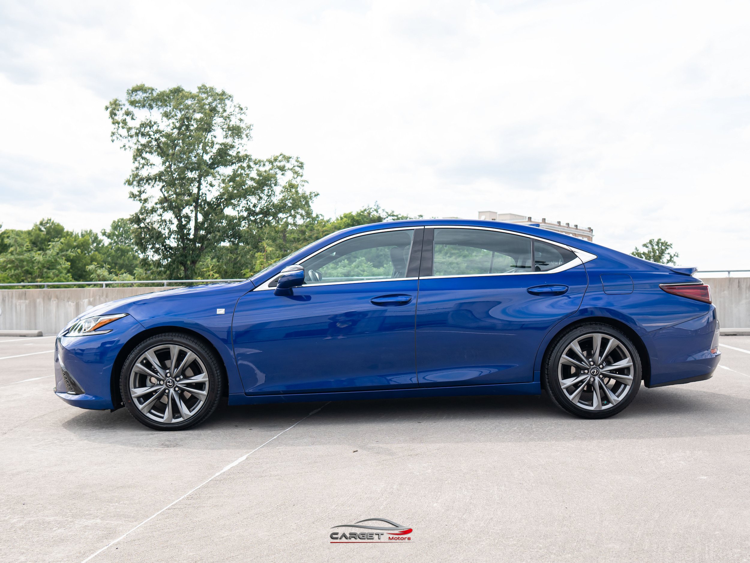 Used 2020 Lexus ES 350 F Sport w/ Accessory Package 2 FWD image 4