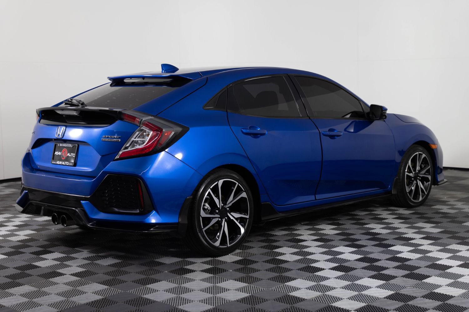 Used 2017 Honda Civic Sport Touring image 8