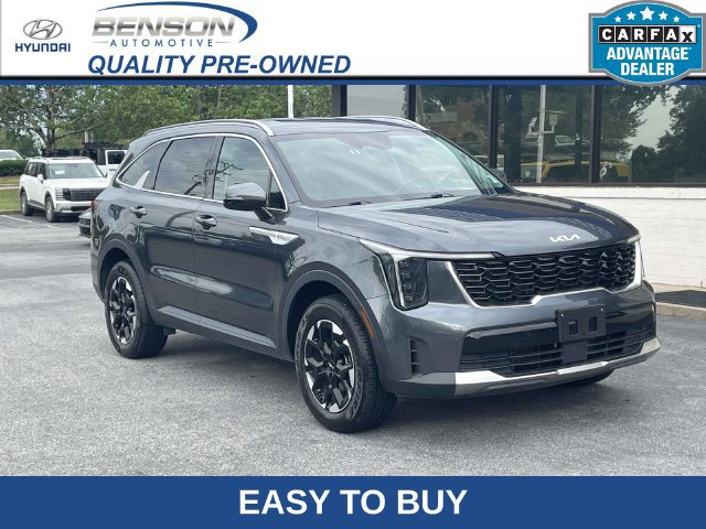 Used 2024 Kia Sorento S AWD/4WD image 1