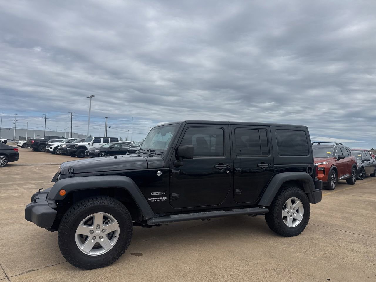 Used 2015 Jeep Wrangler Unlimited Sport w/ Quick Order Package 24S AWD/4WD image 10