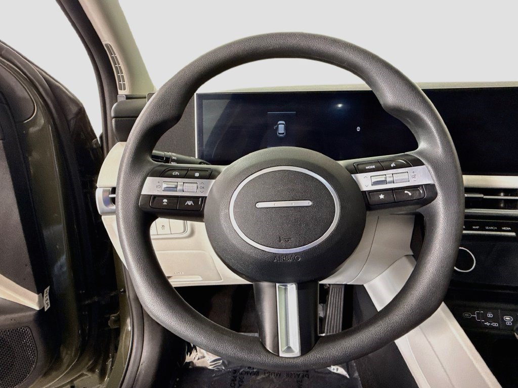 Used 2025 Hyundai Tucson SEL FWD image 12