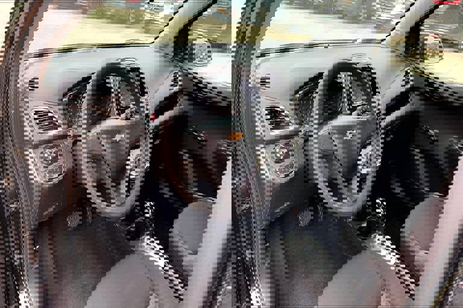 Used 2020 Chevrolet Spark LS image 18