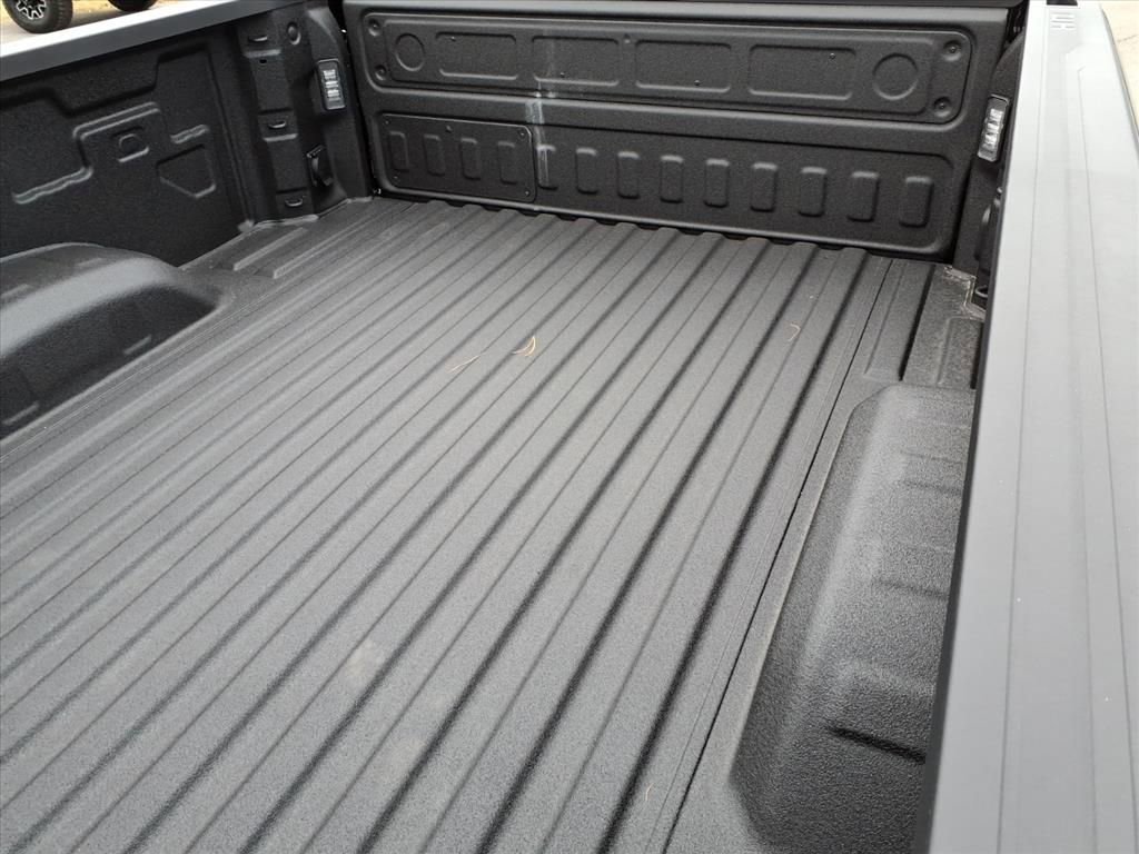 New 2026 Chevrolet Silverado 2500 LT w/ Z71 Chrome Sport Edition image 7