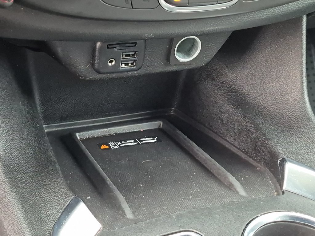 Certified 2023 Chevrolet Traverse RS w/ LPO, Floor Liner Package AWD/4WD image 21