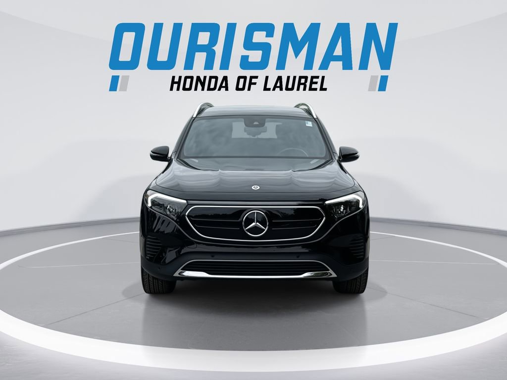 Used 2023 Mercedes-Benz EQB 350 4MATIC SUV image 3