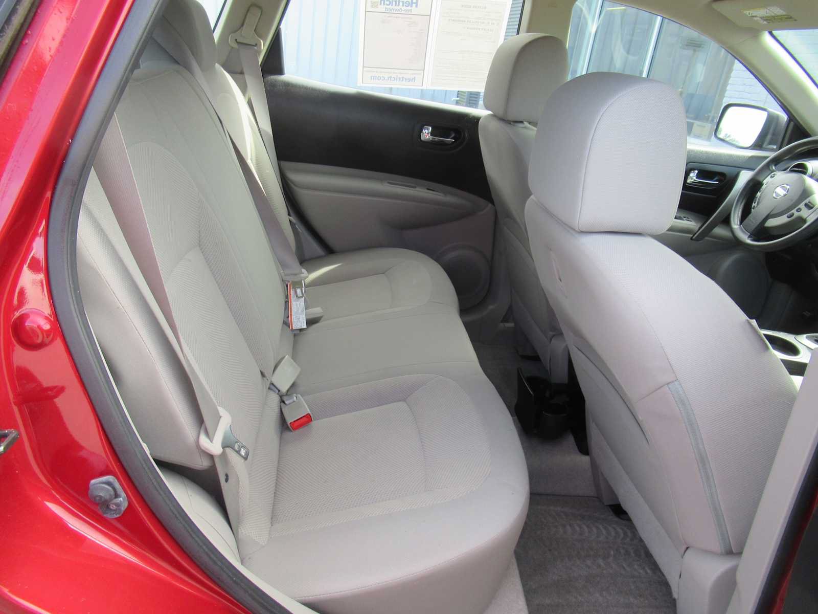 Used 2014 Nissan Rogue S w/ Convenience Package AWD/4WD image 20