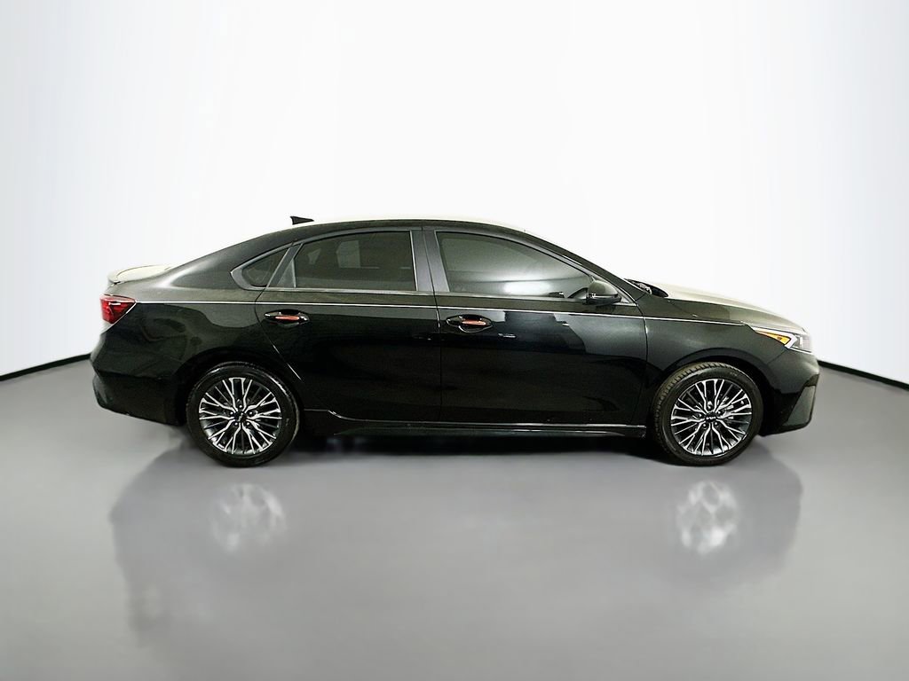 Used 2024 Kia Forte GT-Line image 7