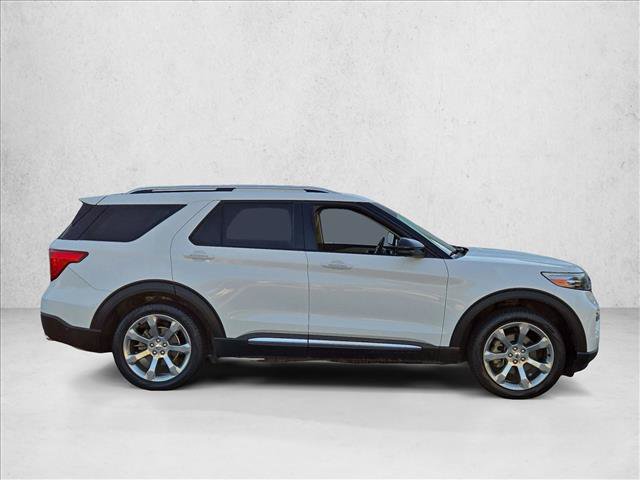 Used 2020 Ford Explorer Platinum w/ Premium Technology Package AWD/4WD image 4