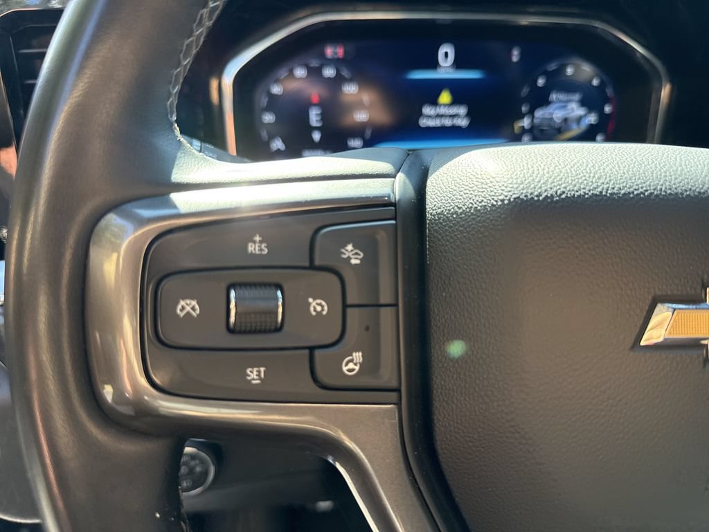Used 2024 Chevrolet Silverado 2500 High Country w/ High Country Premium Package AWD/4WD image 23
