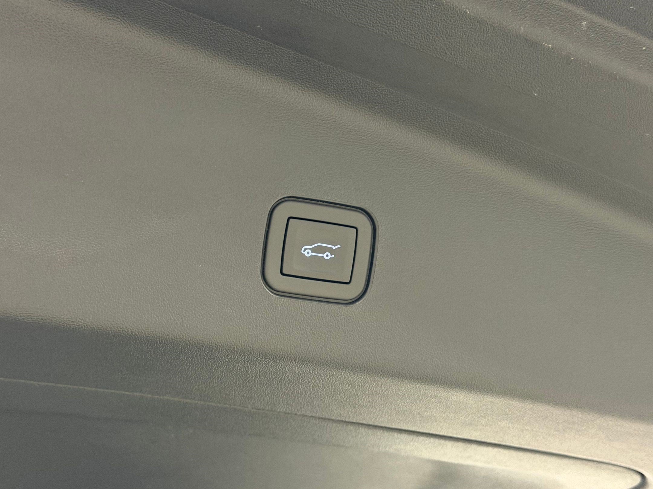 New 2027 Cadillac Vistiq Sport AWD/4WD image 49