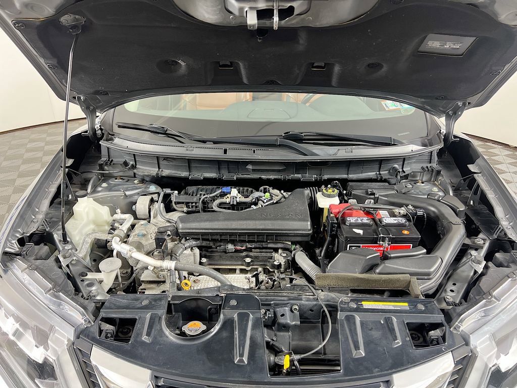 Used 2018 Nissan Rogue SL w/ Premium Package AWD/4WD image 38