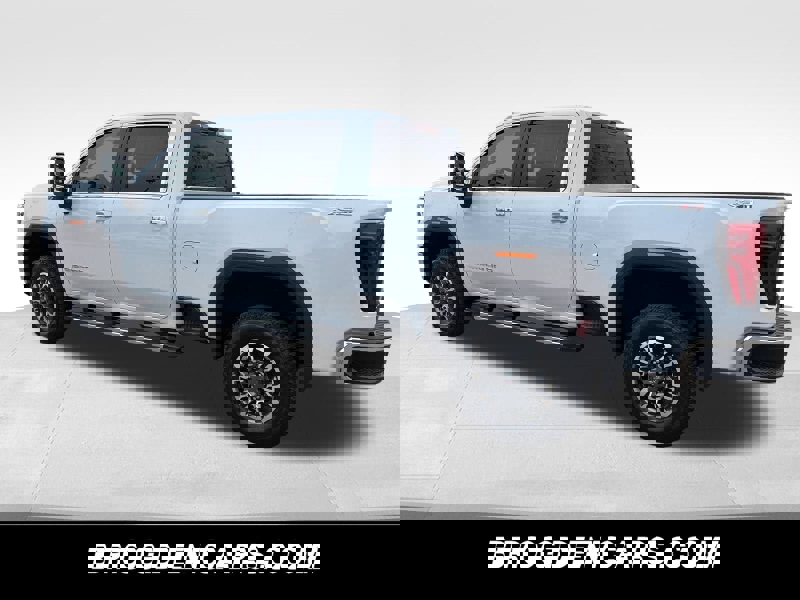 New 2026 GMC Sierra 2500 SLT w/ SLT Convenience Package image 8