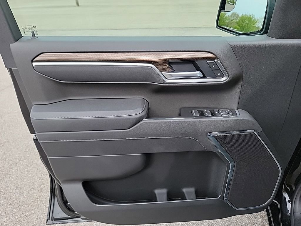 New 2026 Chevrolet Silverado 1500 LT AWD/4WD image 15