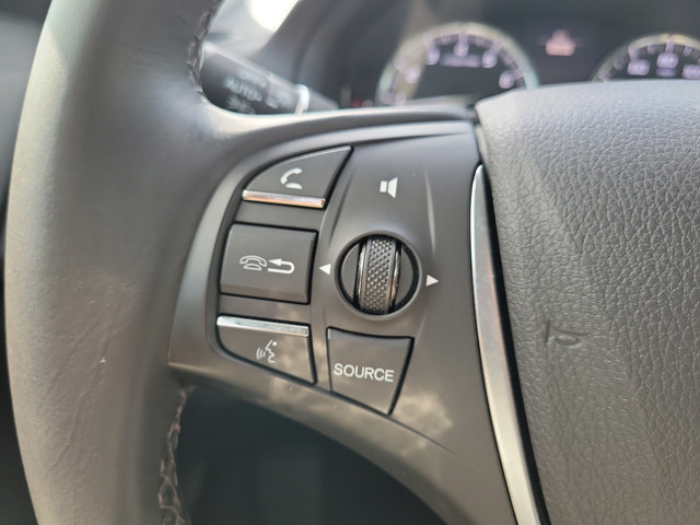 Used 2016 Acura TLX w/ Technology Package FWD image 31
