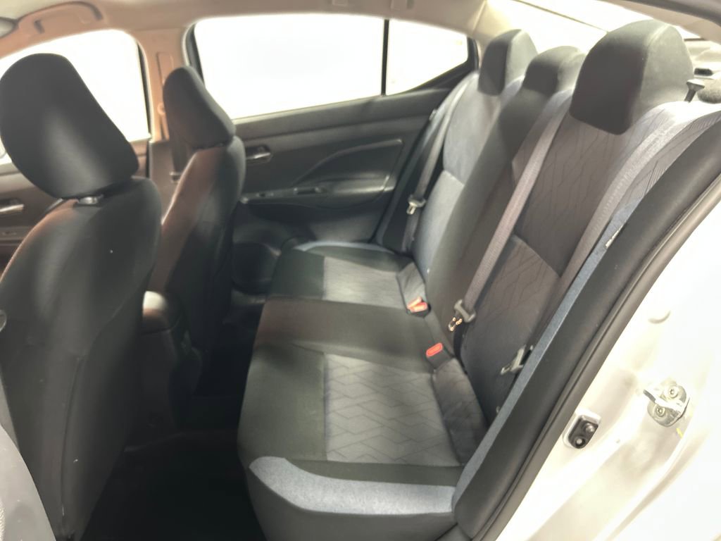 Used 2025 Nissan Versa SV FWD image 21