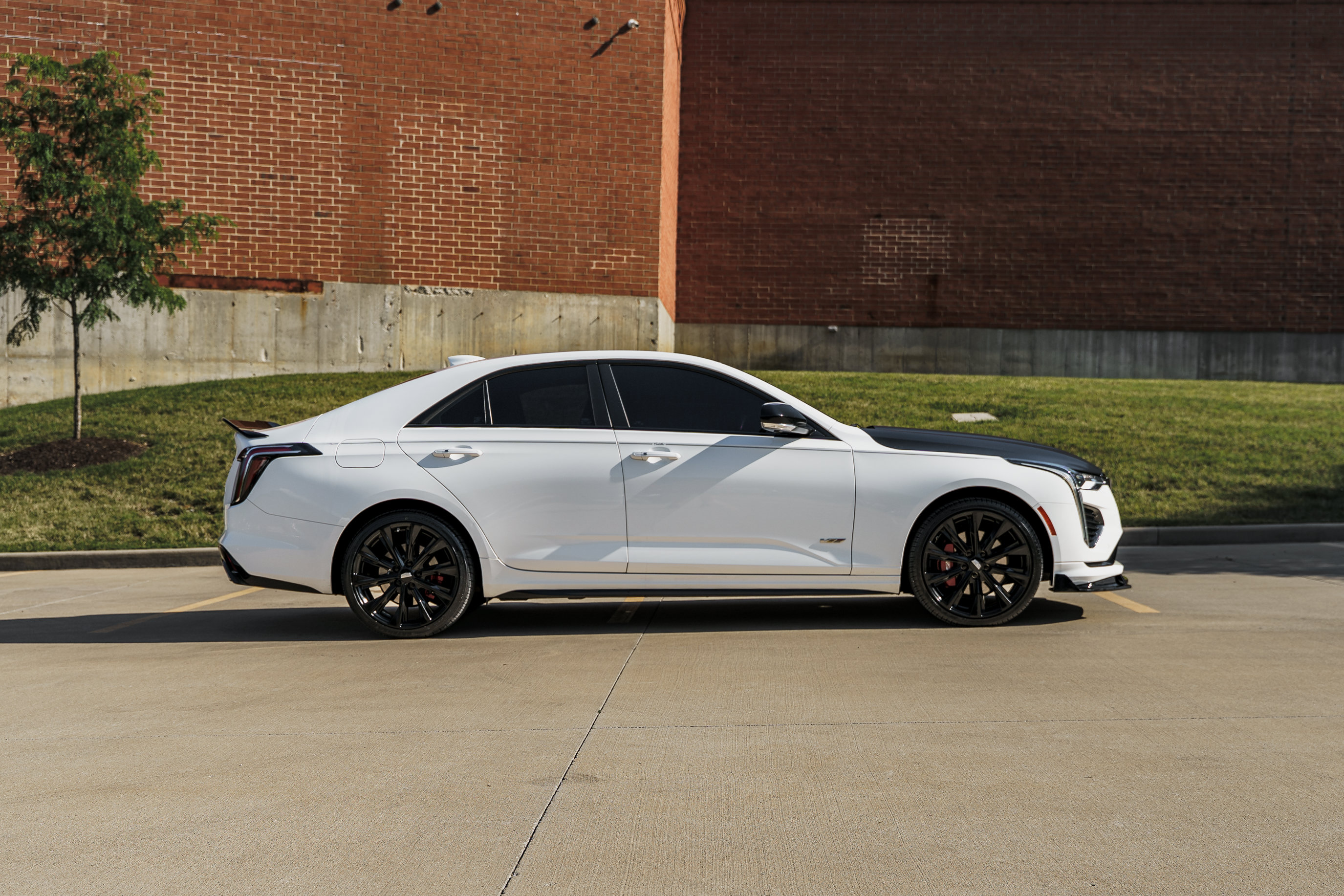 Used 2022 Cadillac CT4 V w/ Navigation Package AWD/4WD image 3