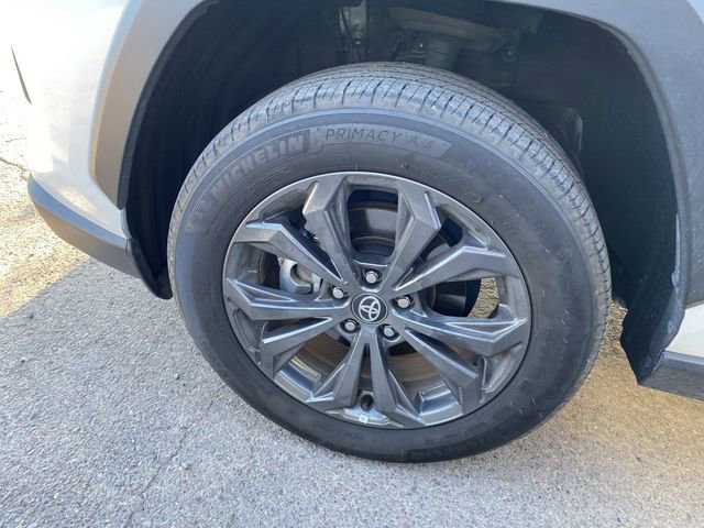 Used 2023 Toyota RAV4 Limited image 7