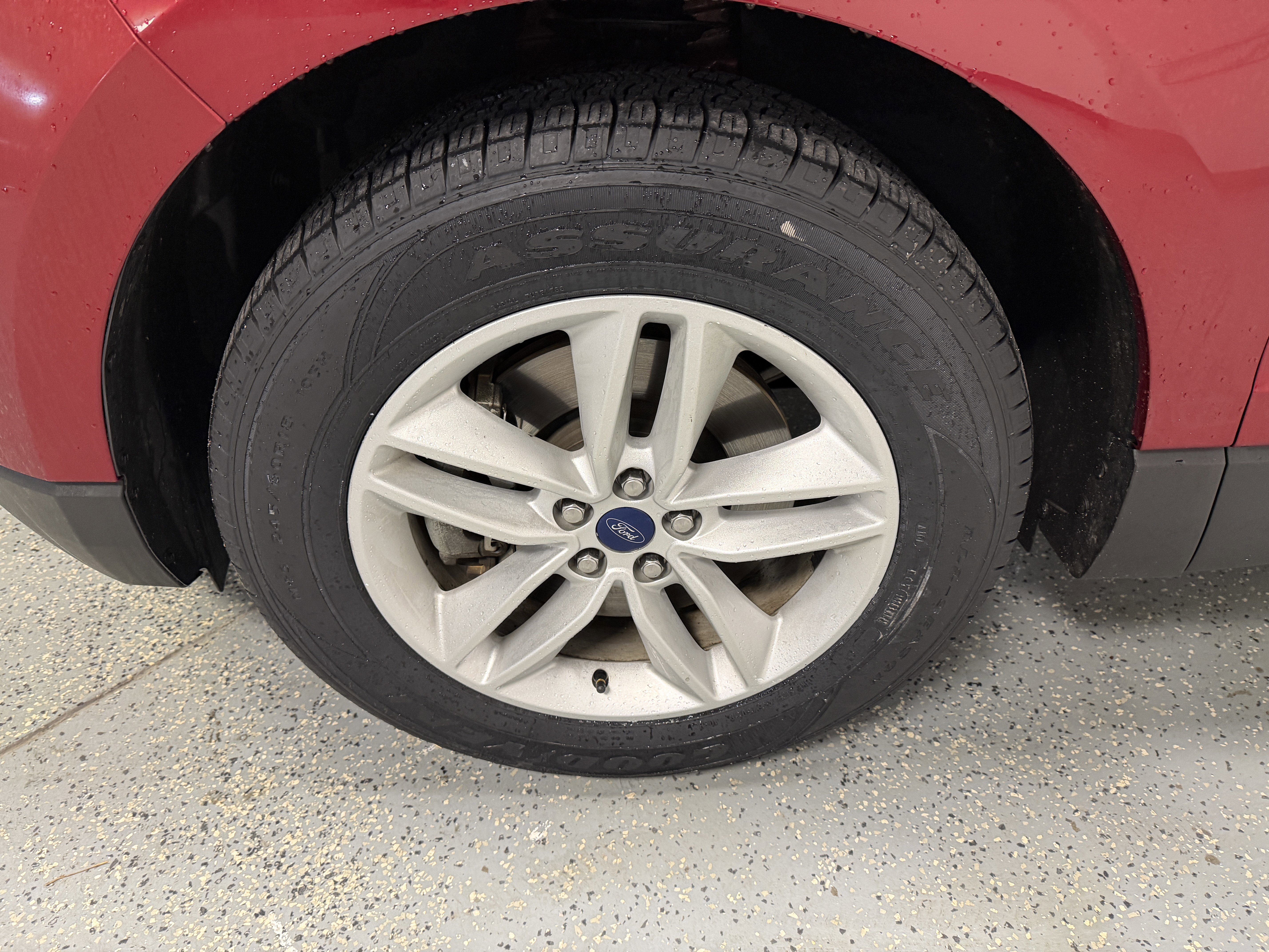 Used 2017 Ford Edge SEL w/ Equipment Group 201A image 29