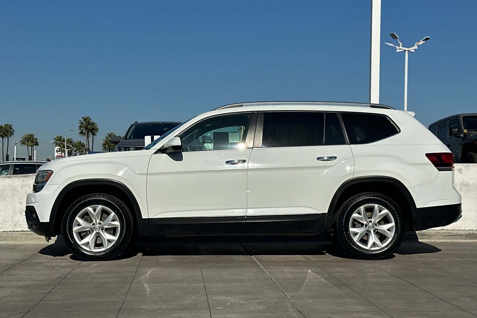 Used 2018 Volkswagen Atlas SE image 7