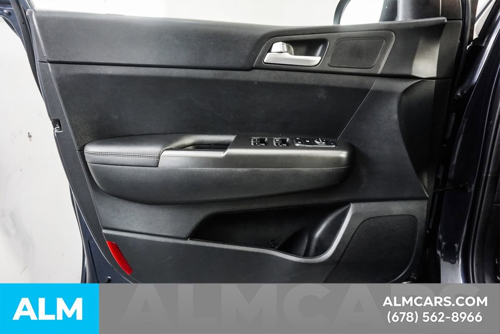 Used 2022 Kia Sportage LX image 45