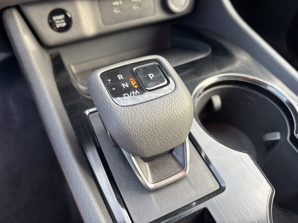 Certified 2026 Nissan Rogue SV AWD/4WD image 34