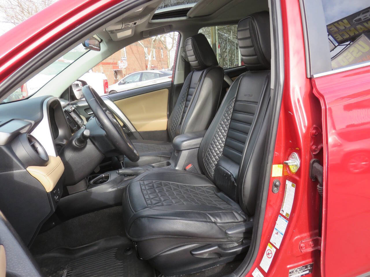 Used 2016 Toyota RAV4 XLE AWD/4WD image 10
