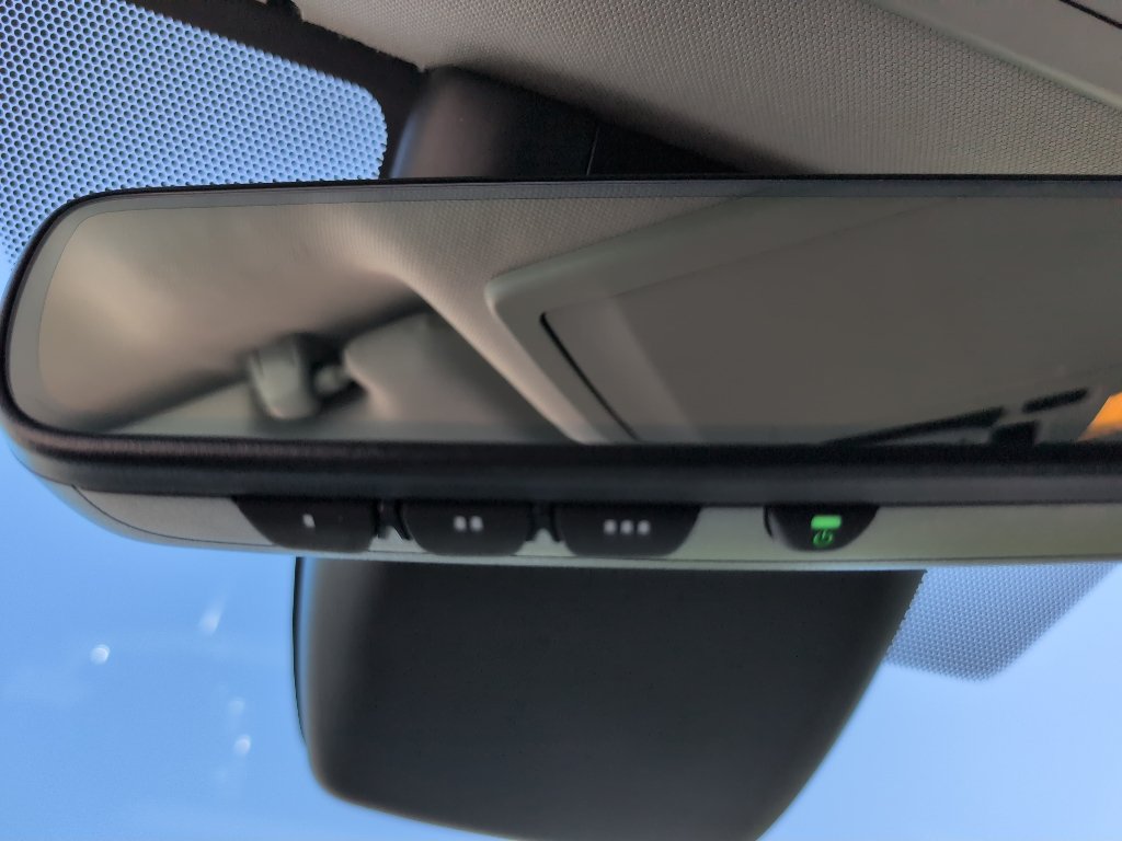 Used 2022 Toyota Highlander XLE FWD image 30